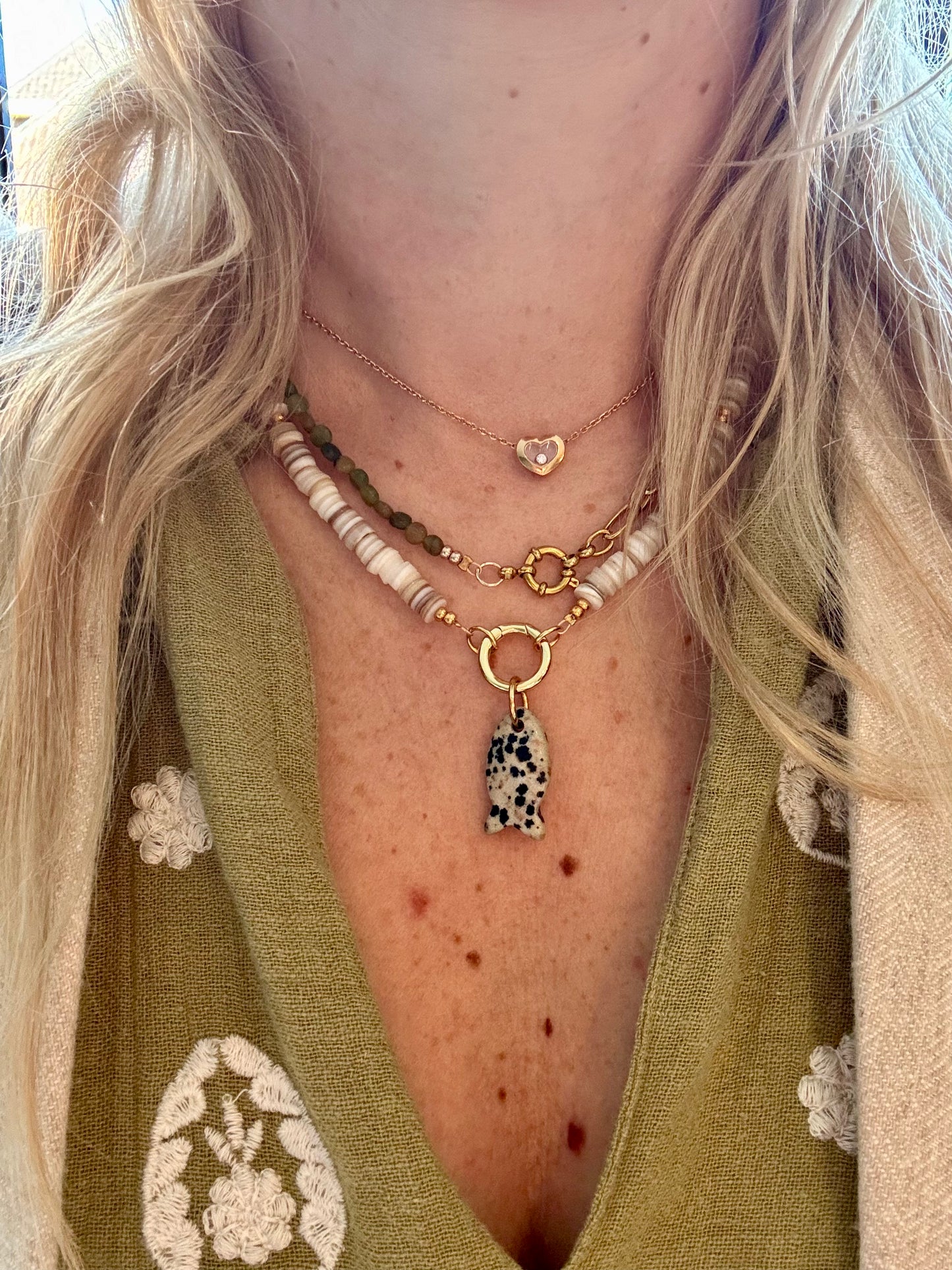 Ketting schelp beige goud