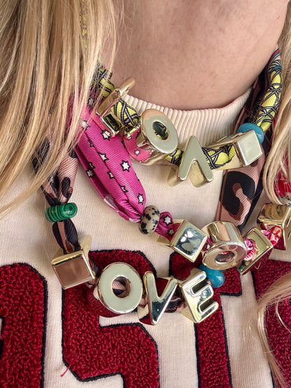 Ketting sjaaltje LOVE