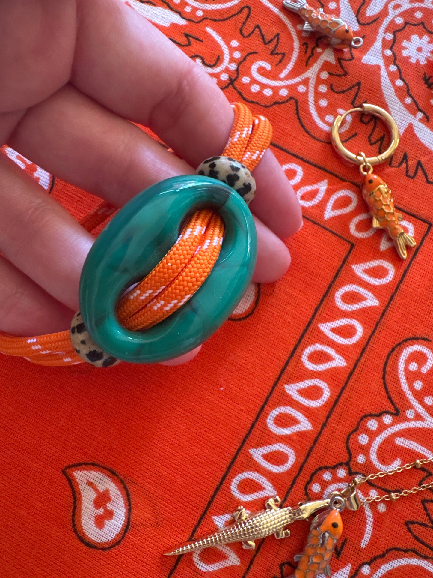 Armband knoop dalmation stone