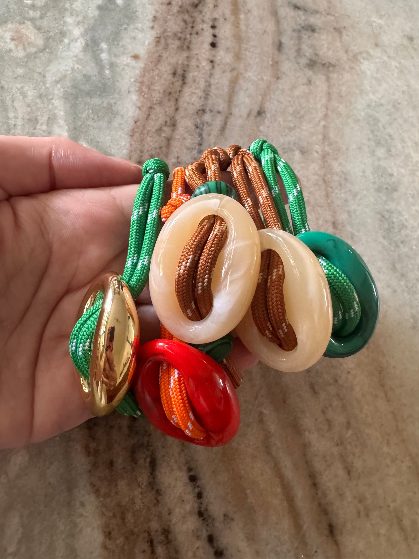 Armband knoop